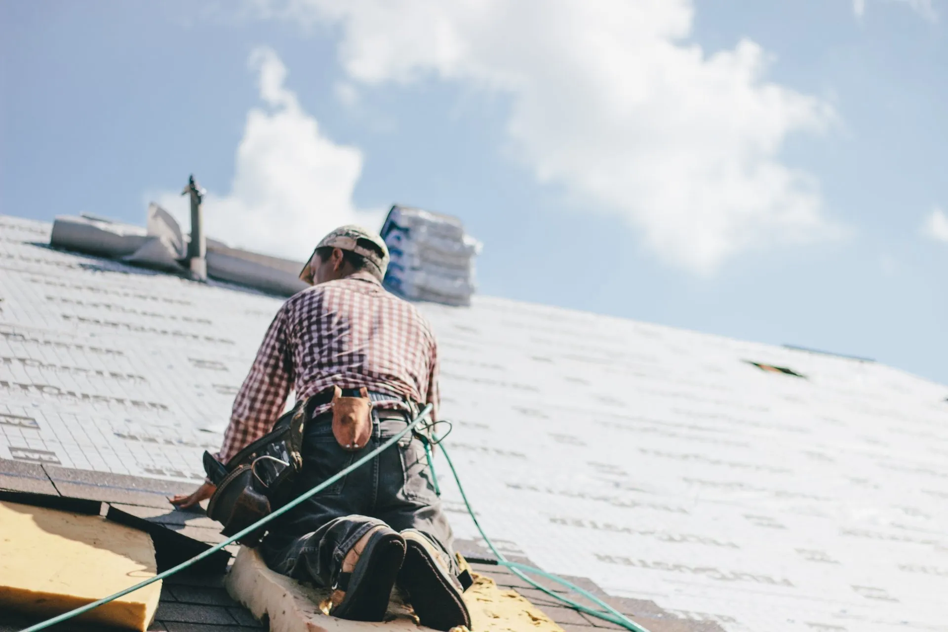 Reliable roofing company Gone Coastal Roofing & Building